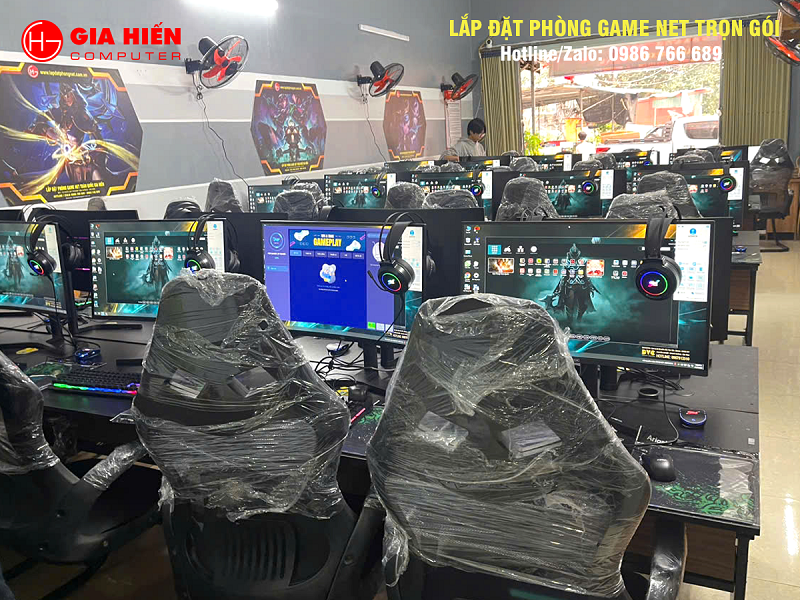Không gian được sơn trang trí hiện đại, chuyên nghiệp.